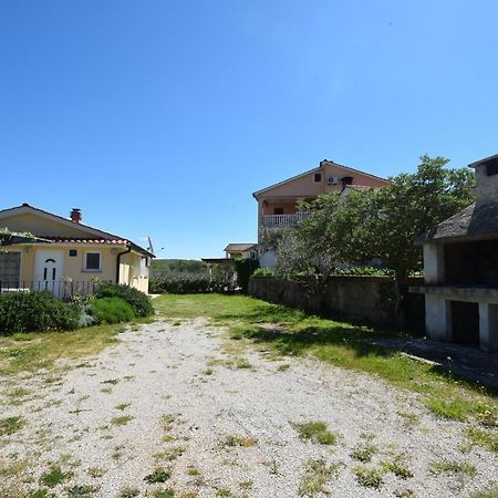 Holiday Home Pere Malinska Exterior foto
